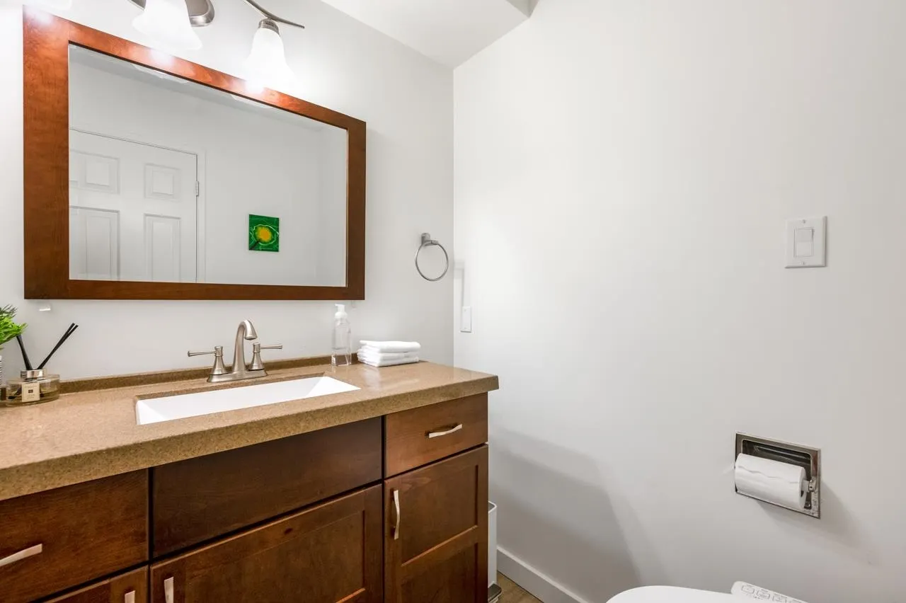 1550 Palmerston Avenue