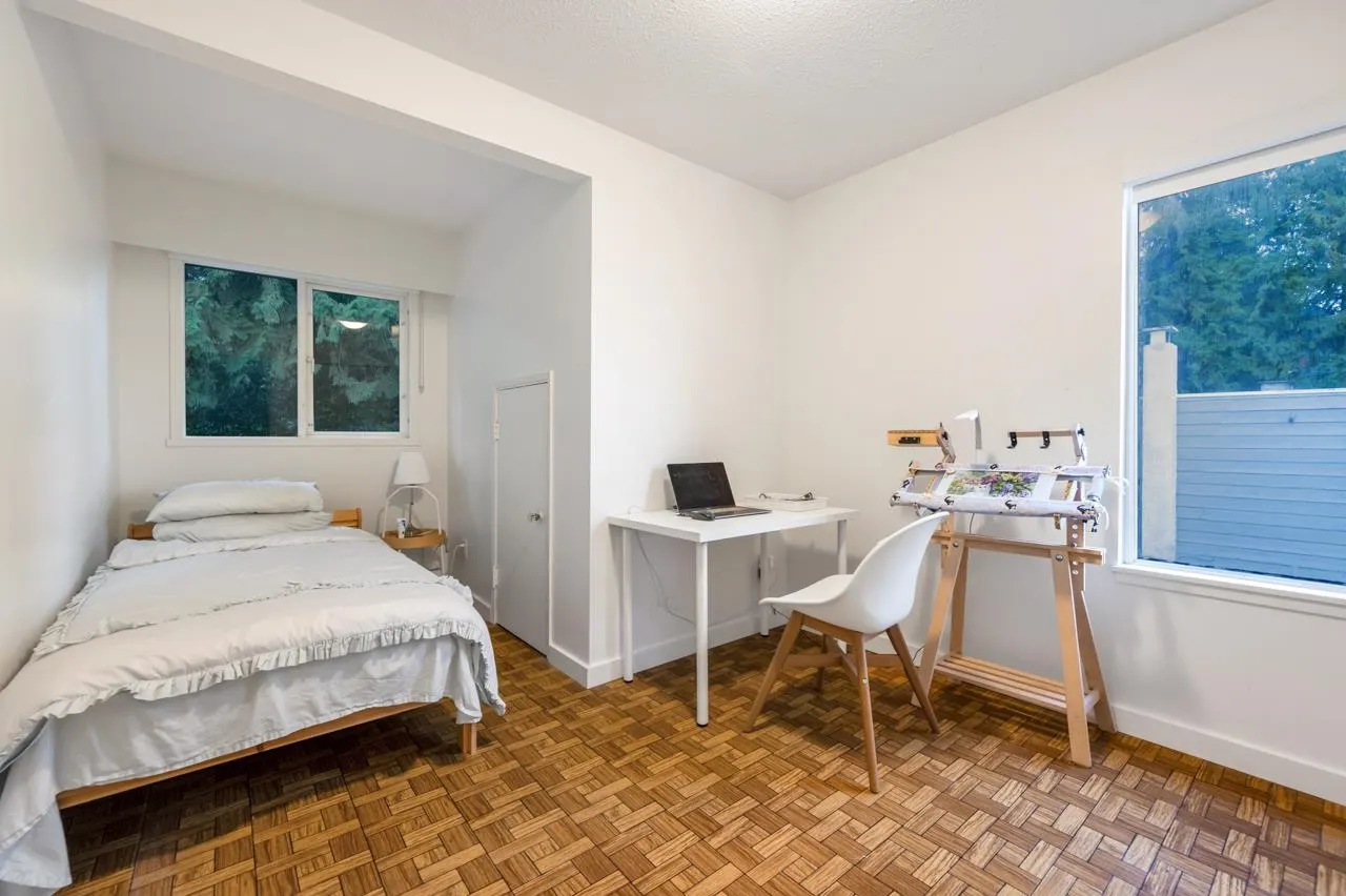 1550 Palmerston Avenue