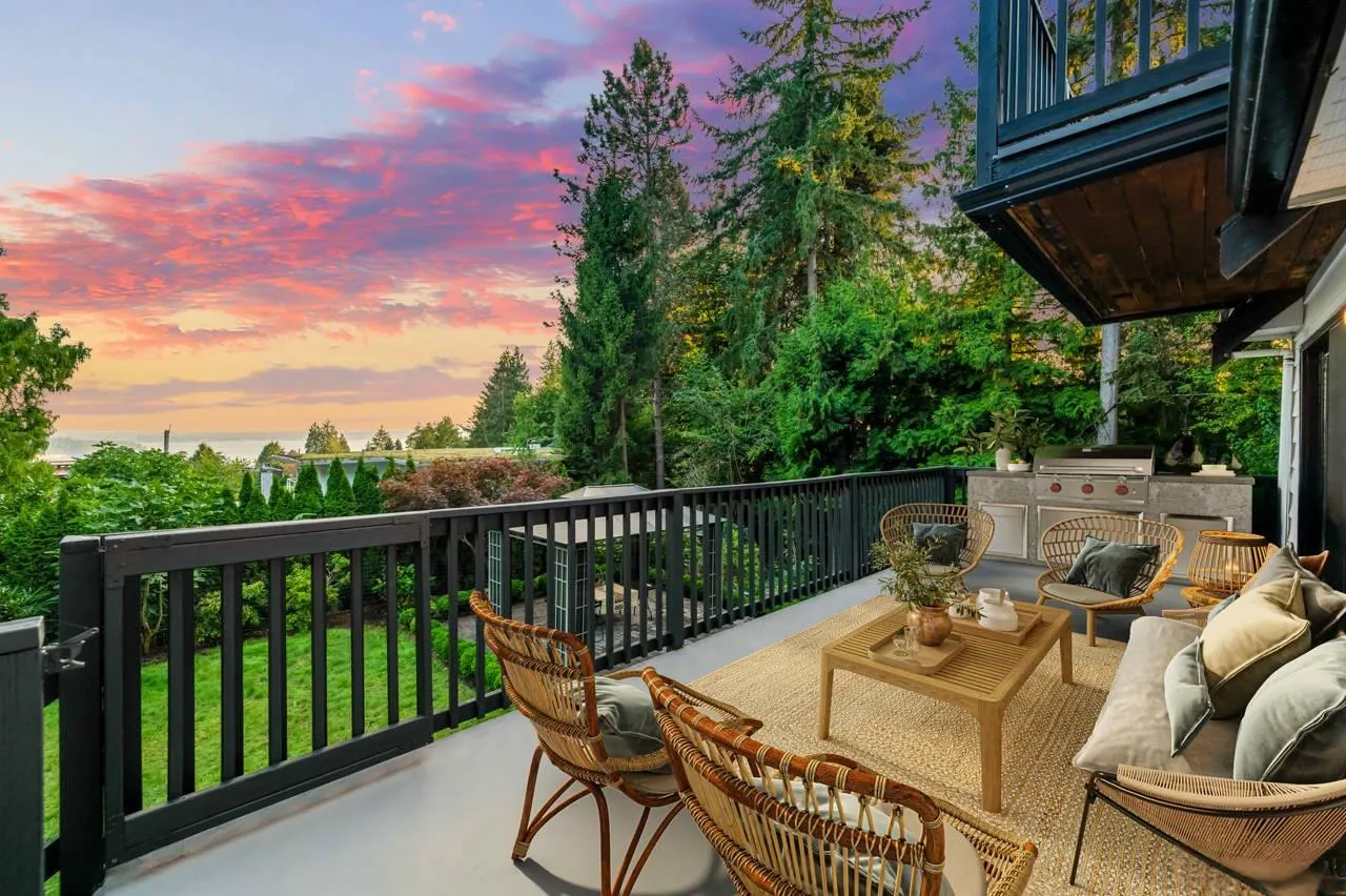 1550 Palmerston Avenue