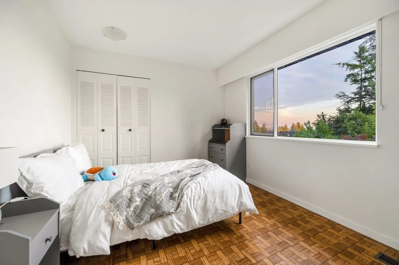 1550 Palmerston Avenue