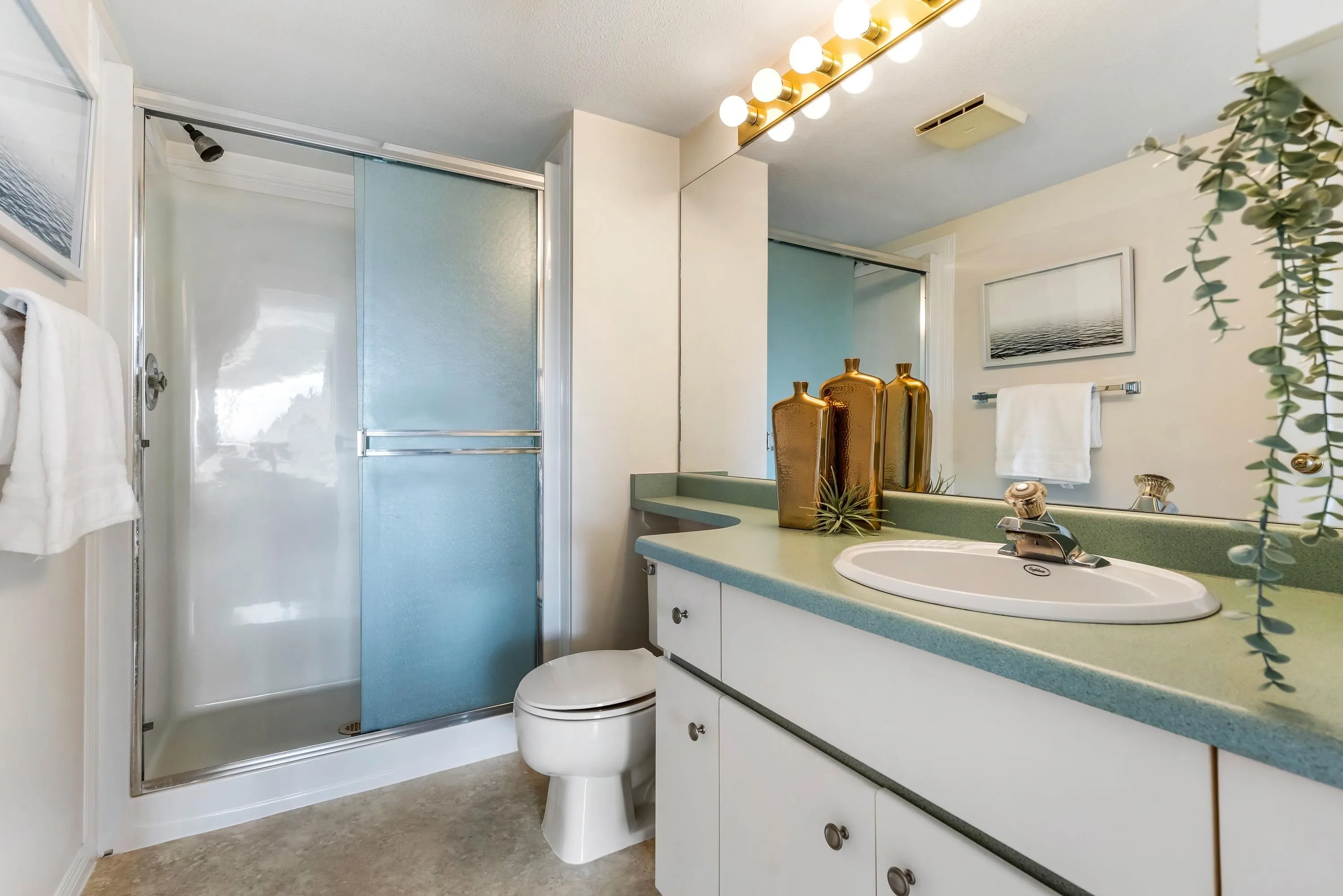 204 7685 Amber Drive