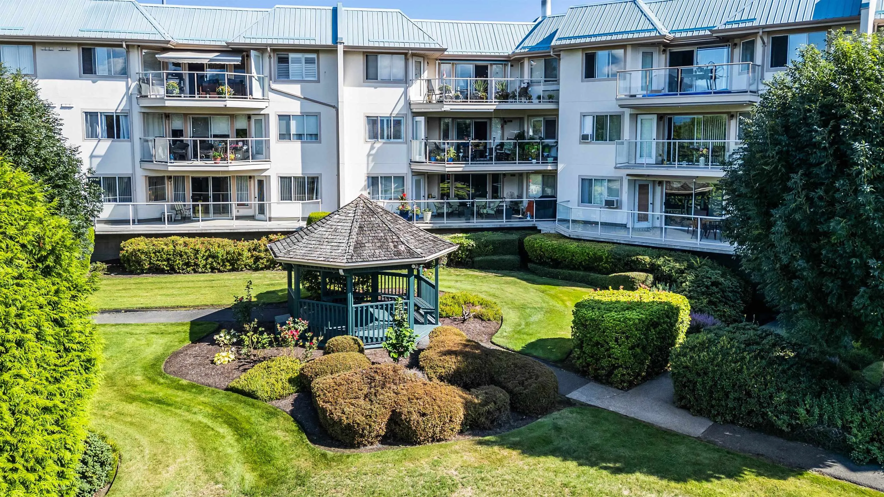 204 7685 Amber Drive