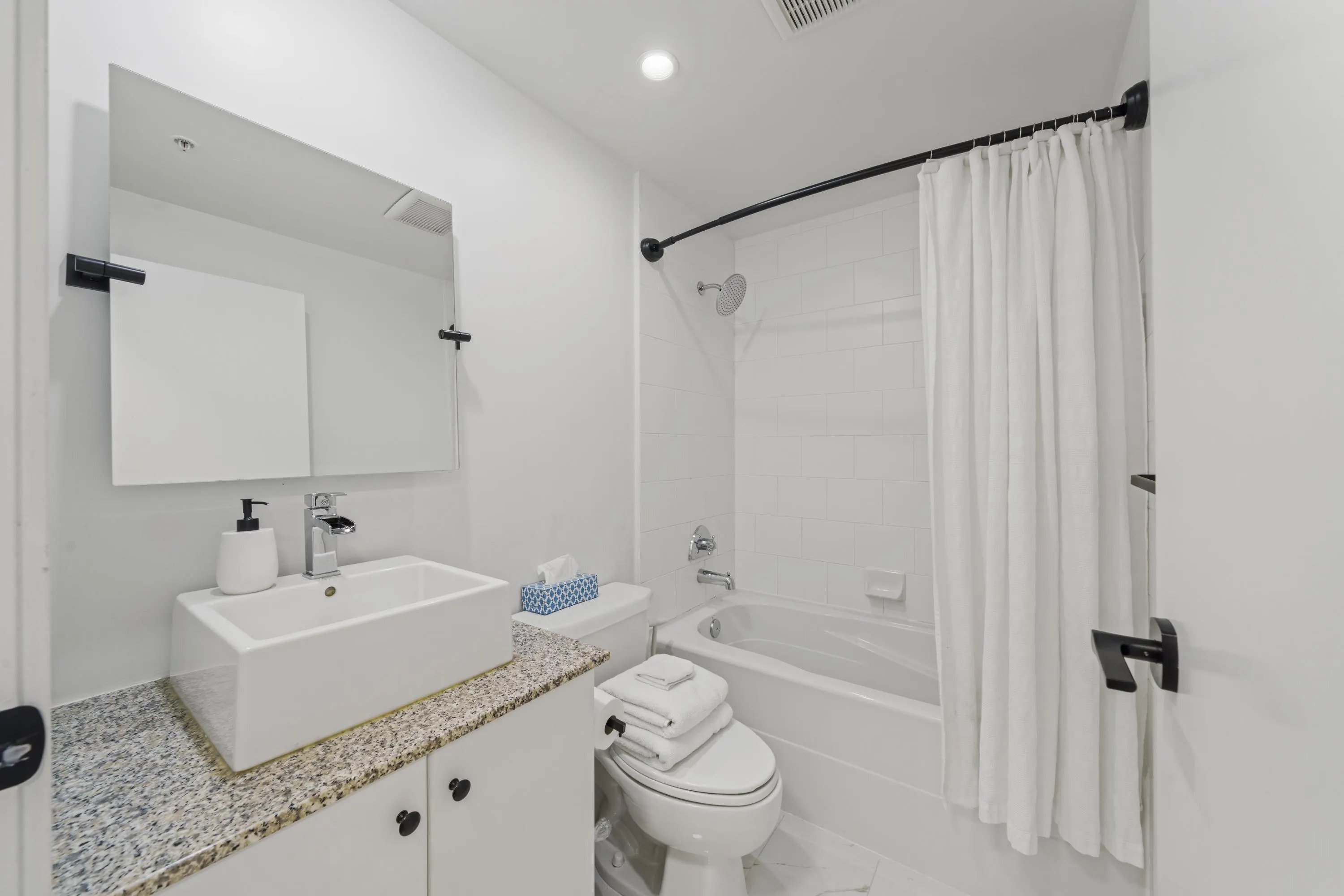 603 1238 Burrard Street