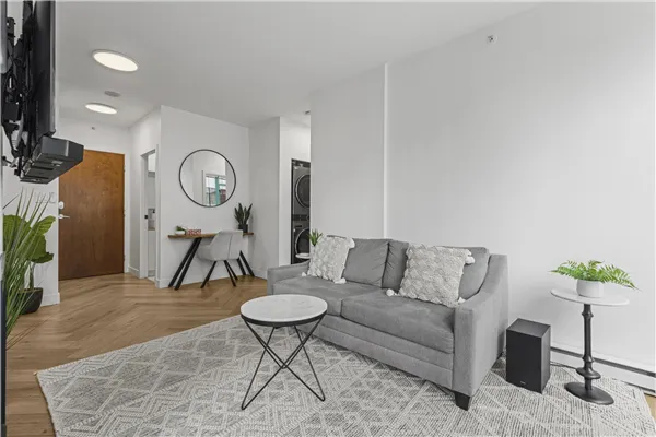 603 1238 Burrard Street