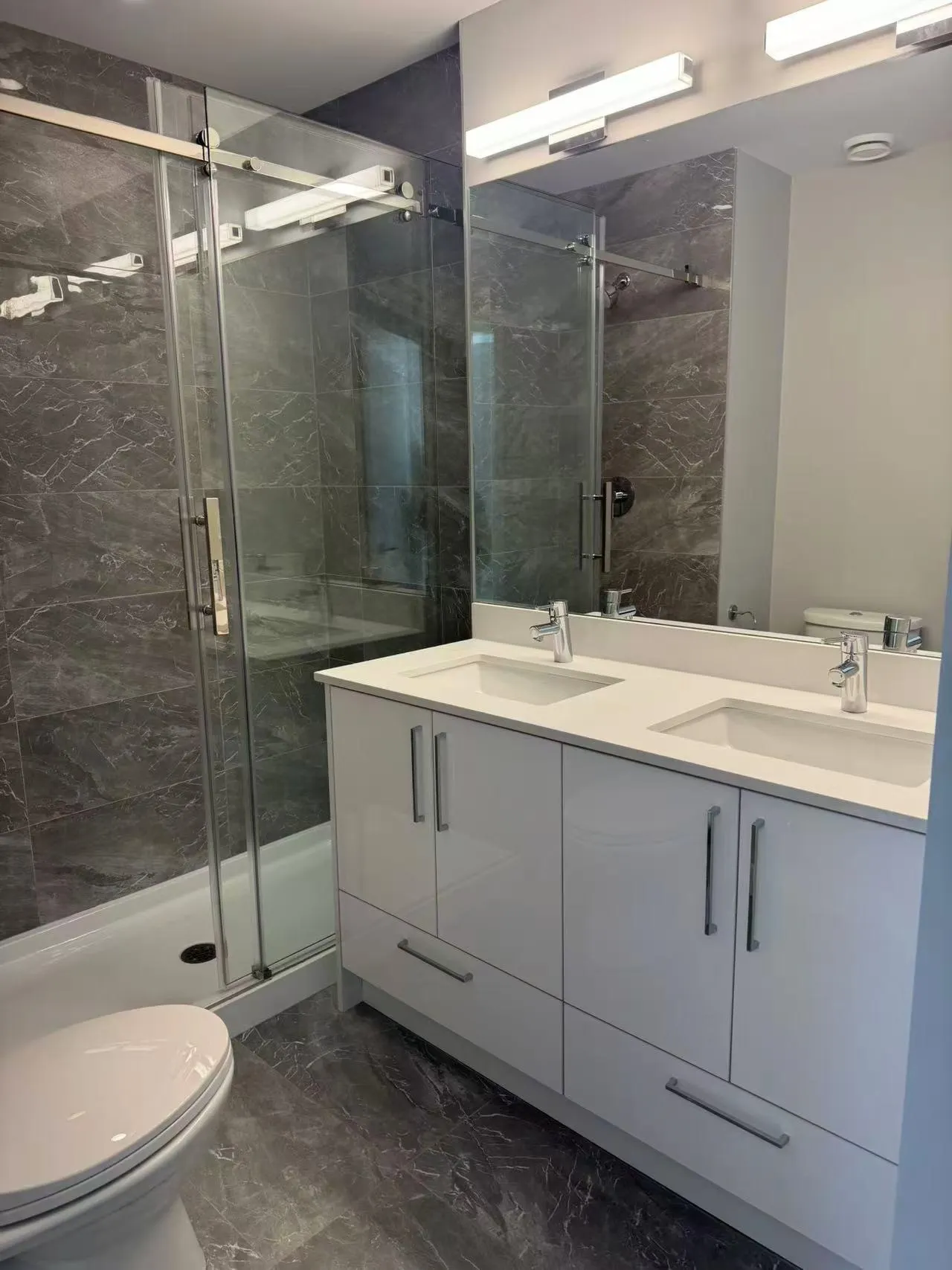 56 4337 Boundary Road