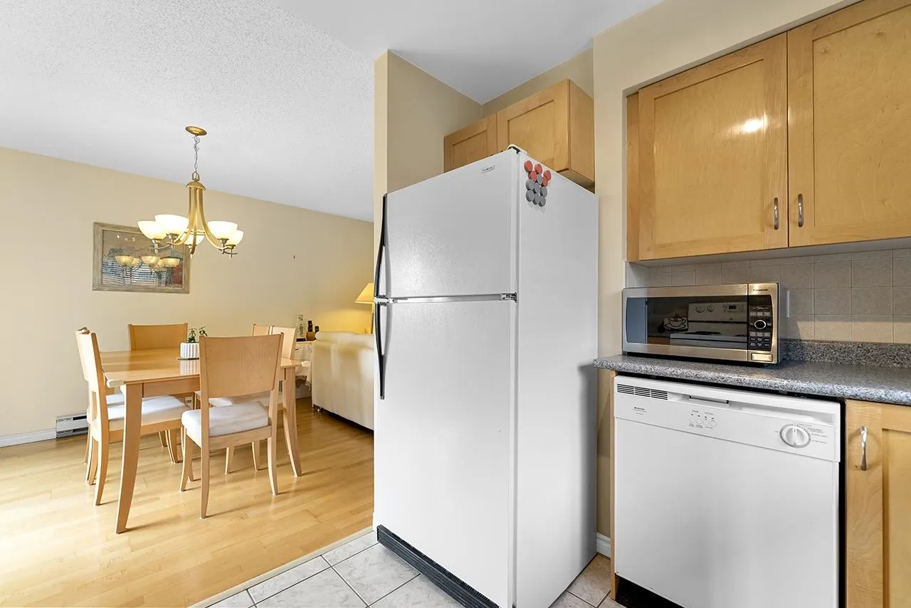 8416 8420 Shaughnessy Street