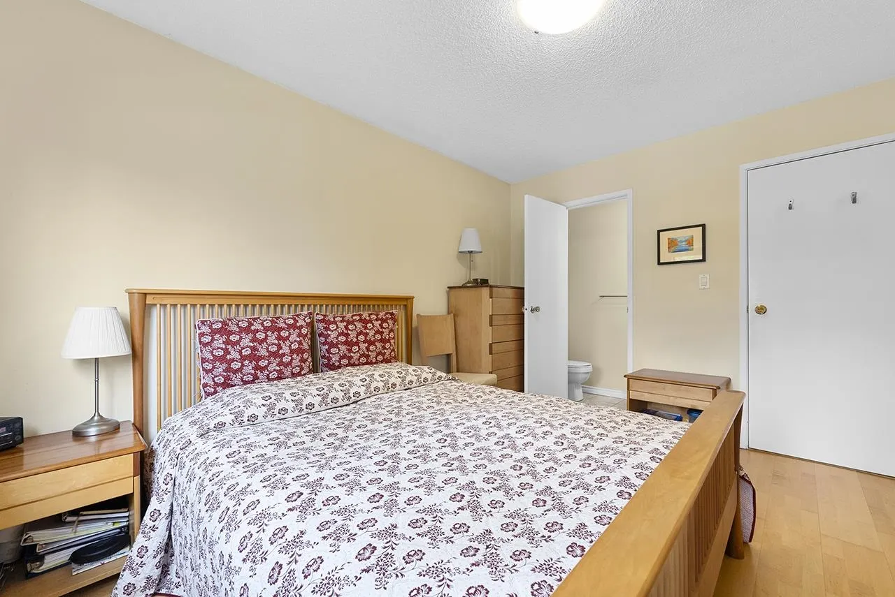 8416 8420 Shaughnessy Street