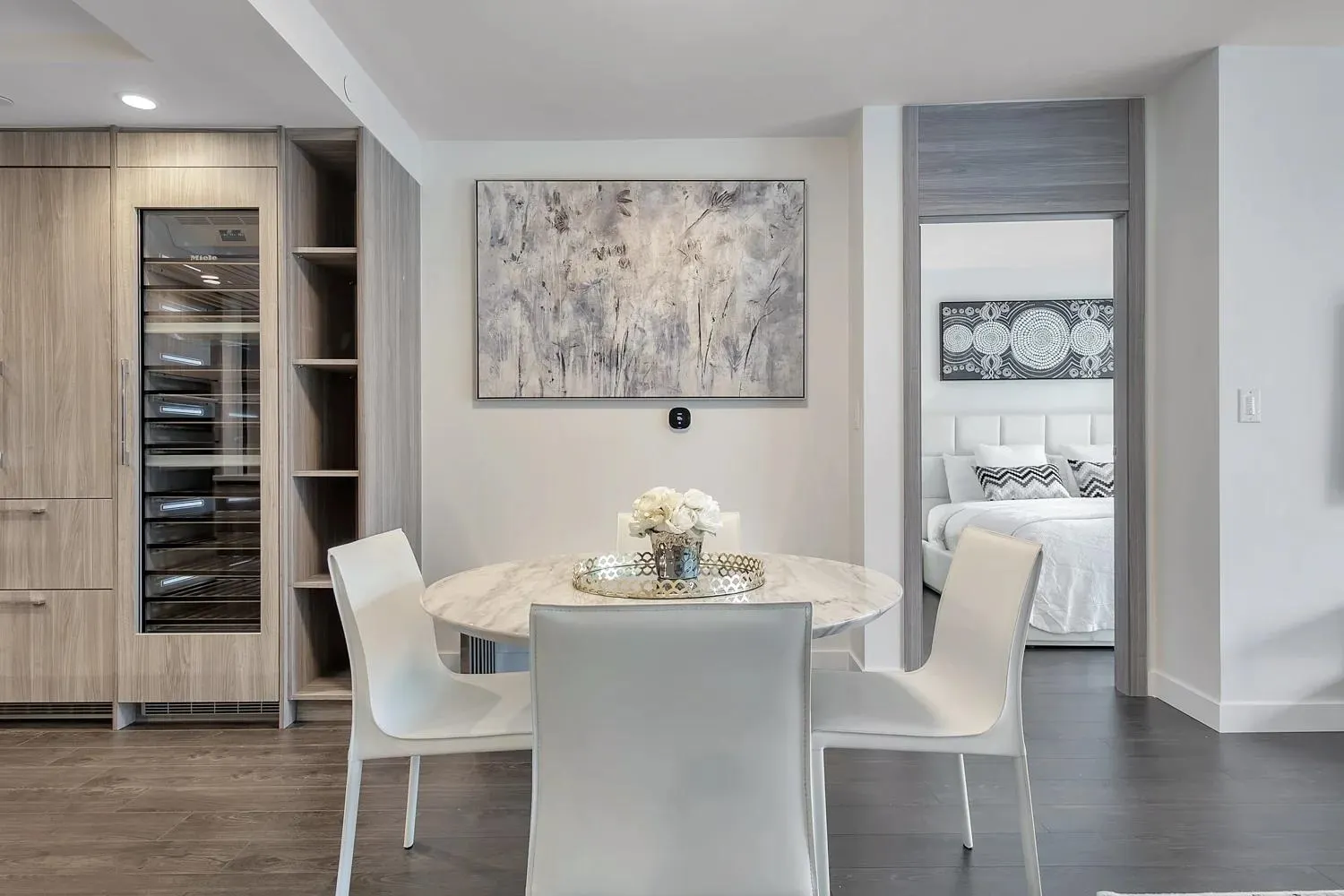 1008 1768 Cook Street