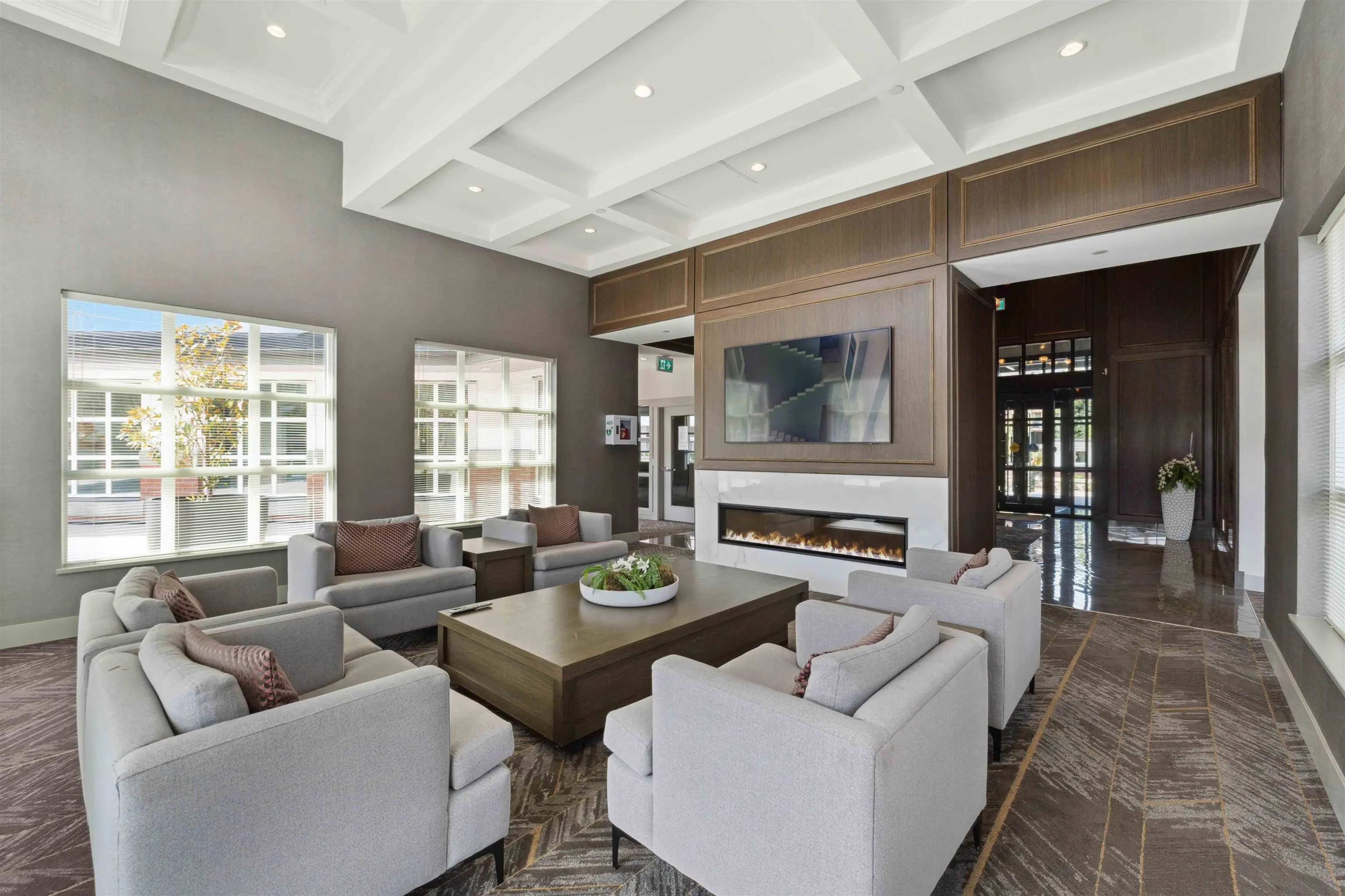 C520 8150 207 Street