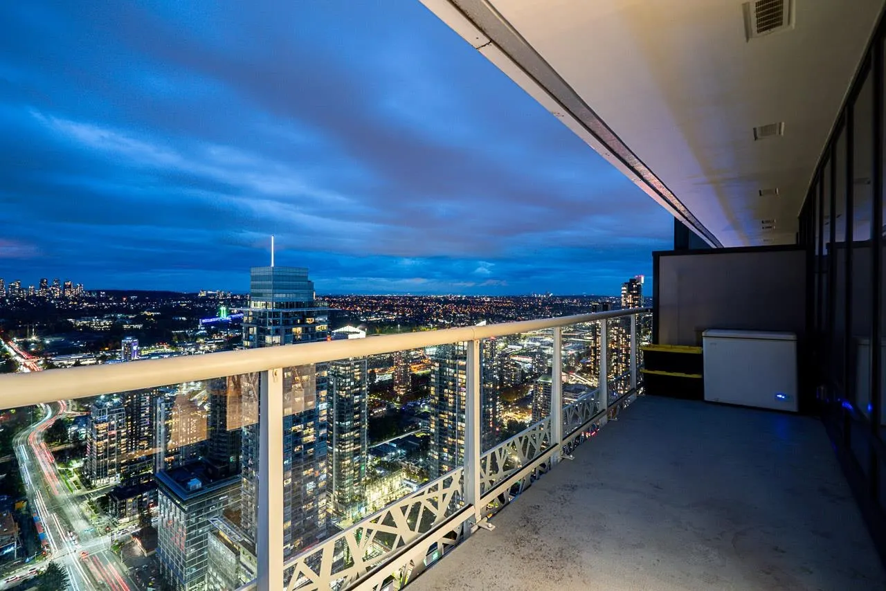 5703 4510 Halifax Way