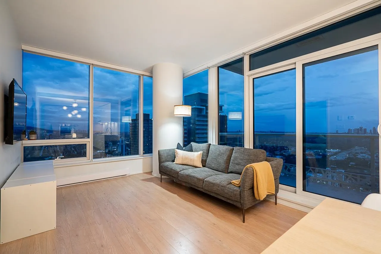 5703 4510 Halifax Way