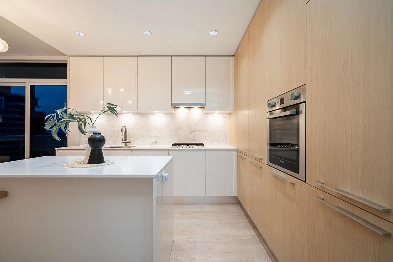 5703 4510 Halifax Way