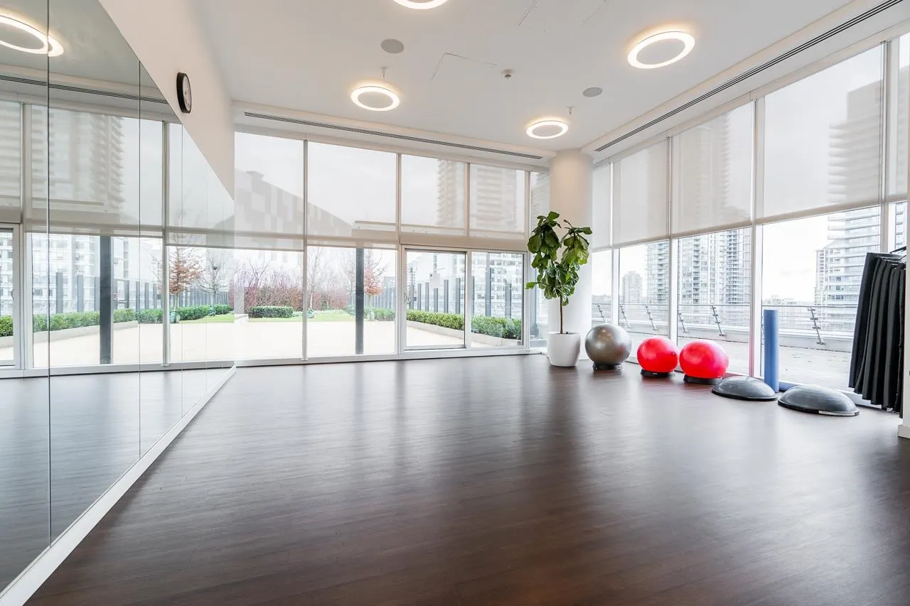 5703 4510 Halifax Way