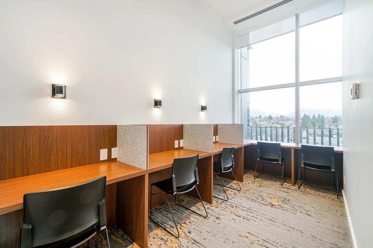 5703 4510 Halifax Way