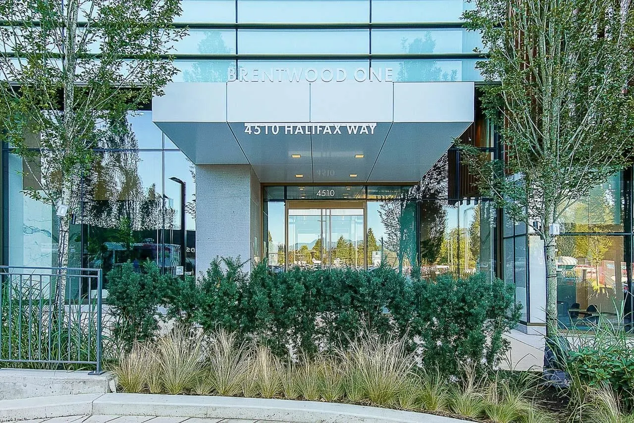 5703 4510 Halifax Way