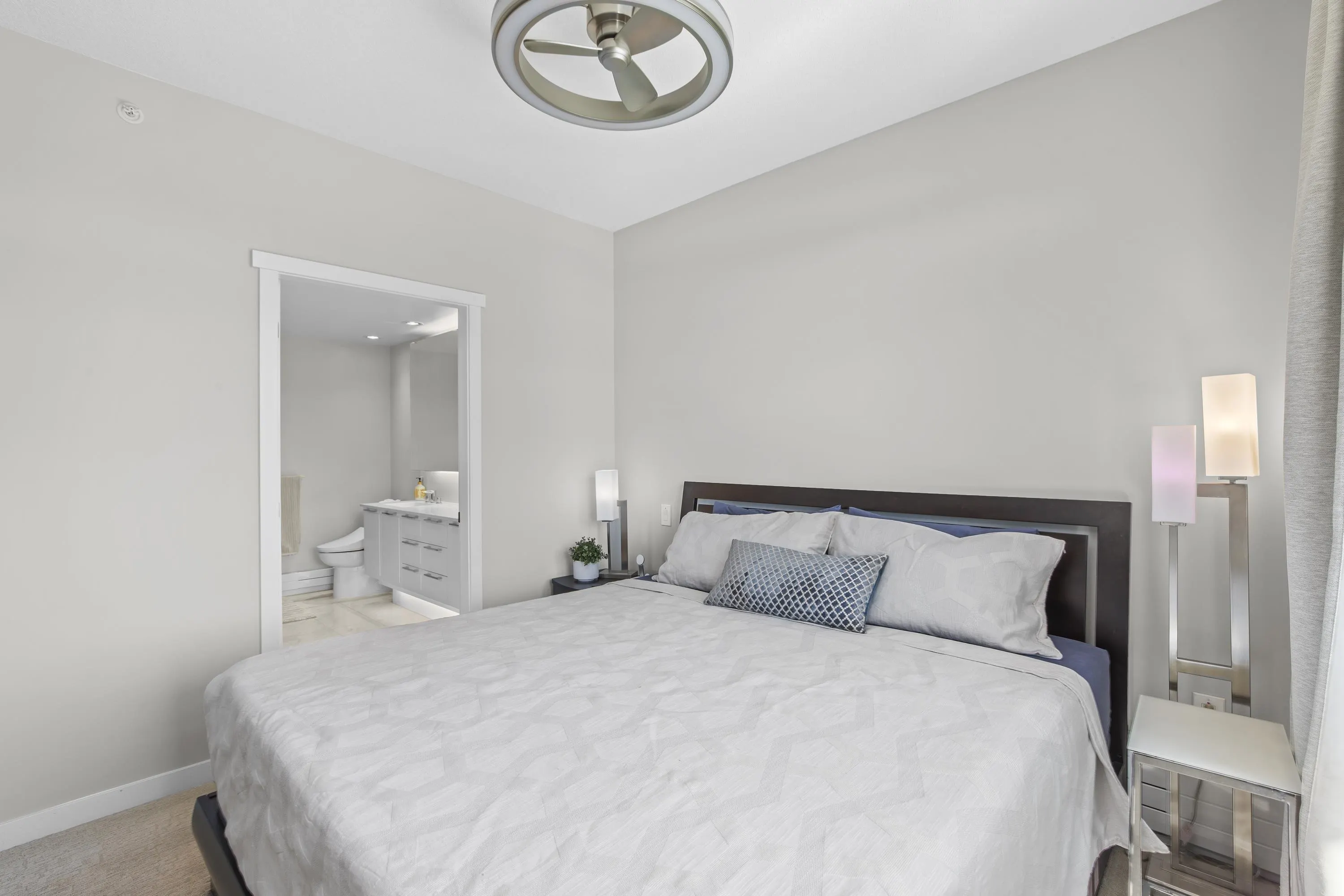 508 3198 Riverwalk Avenue