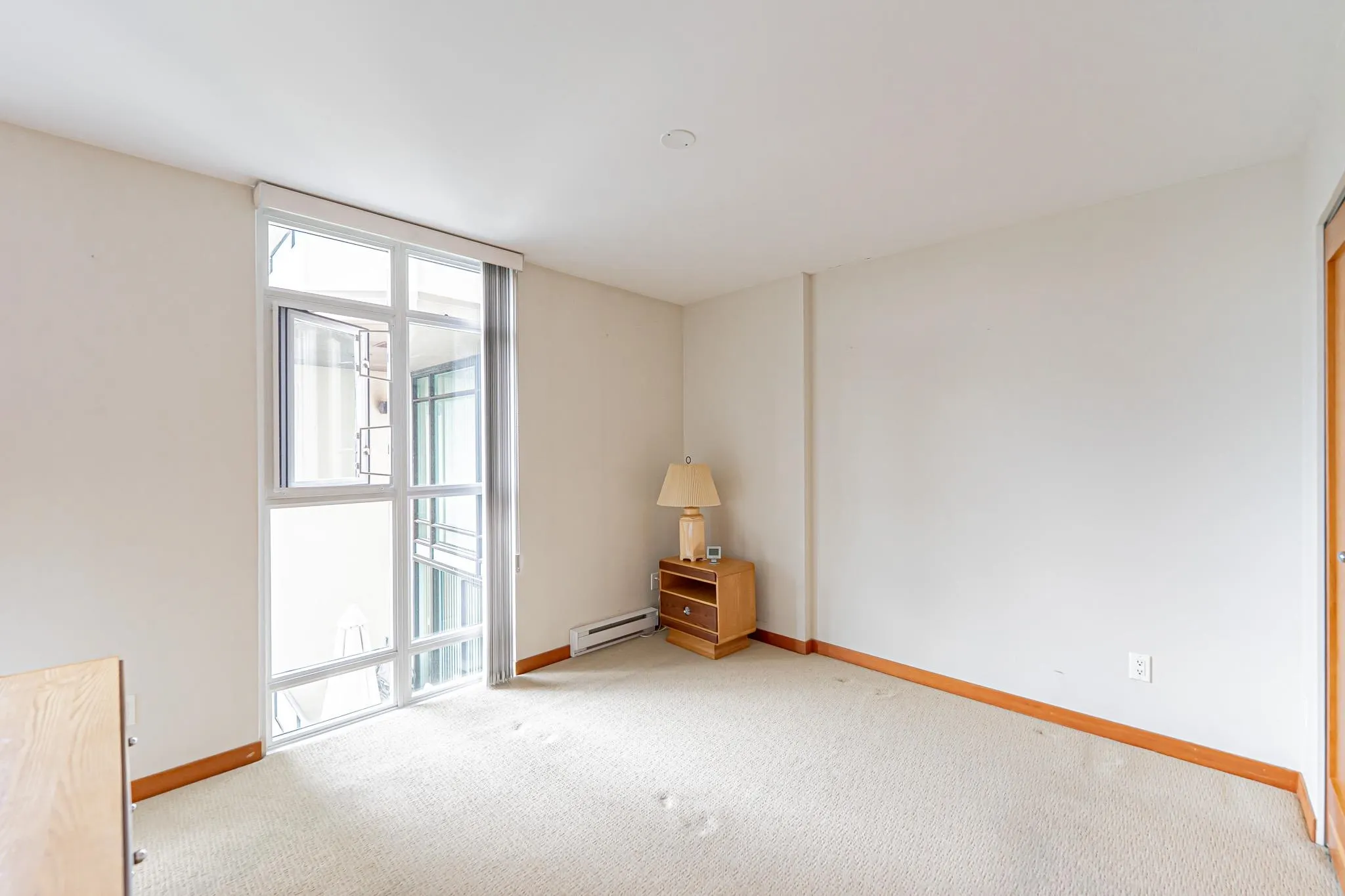 412 10 Renaissance Square