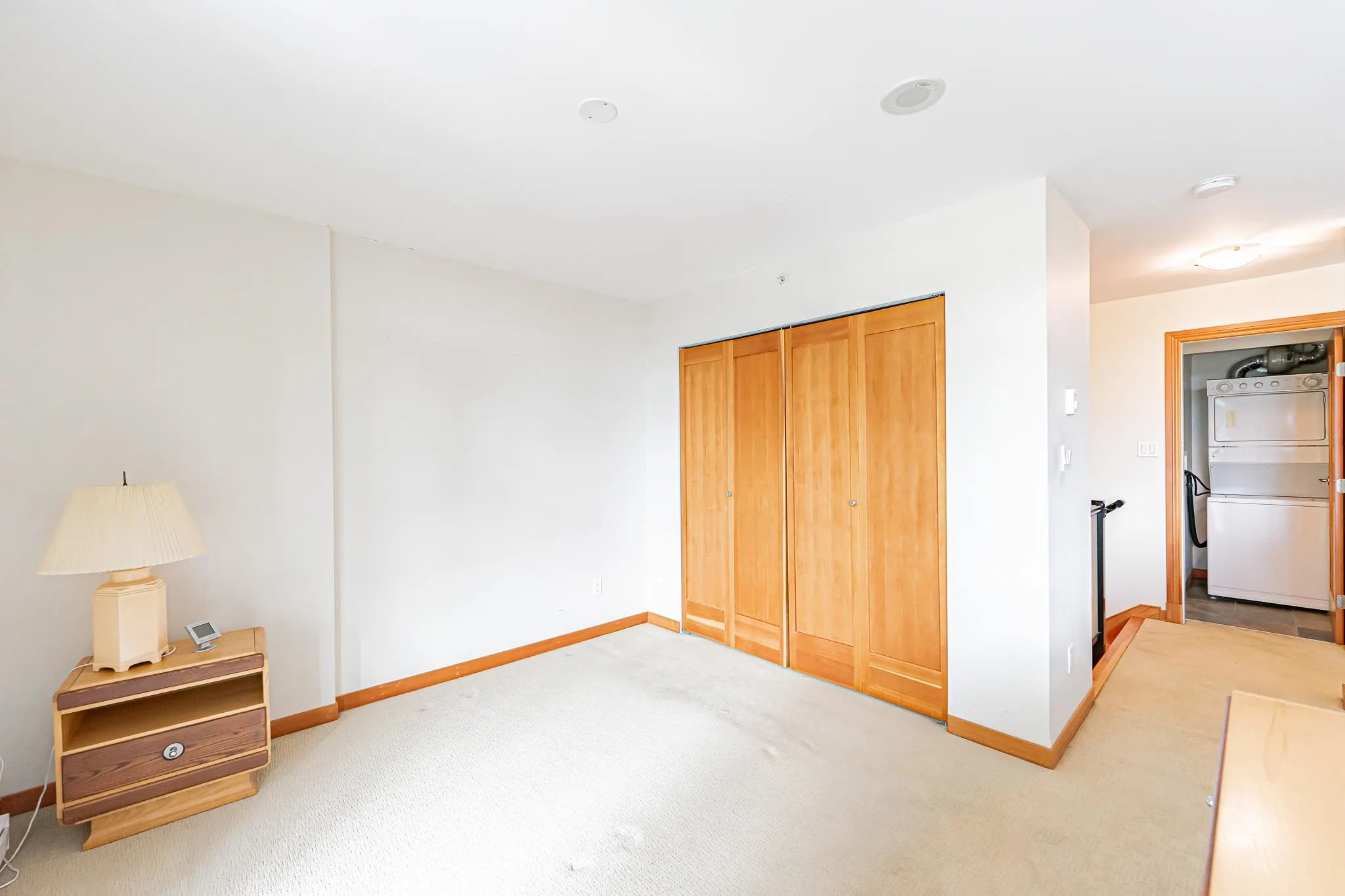 412 10 Renaissance Square