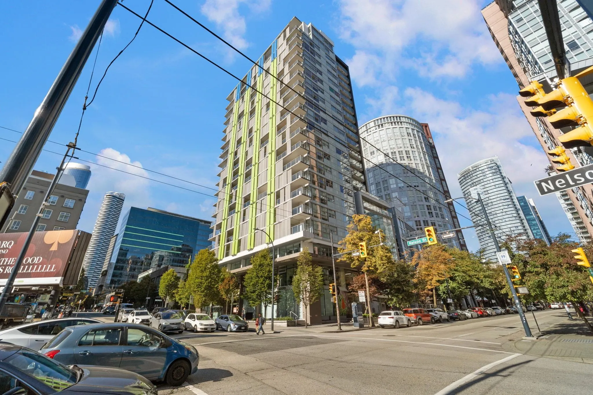 2007 999 Seymour Street