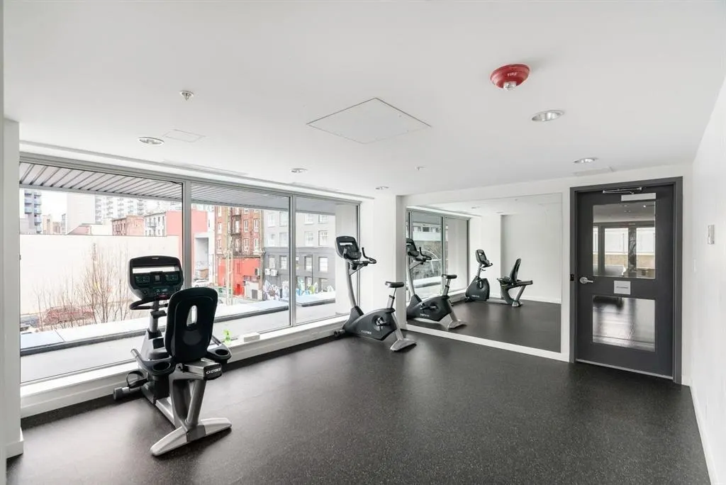 2007 999 Seymour Street