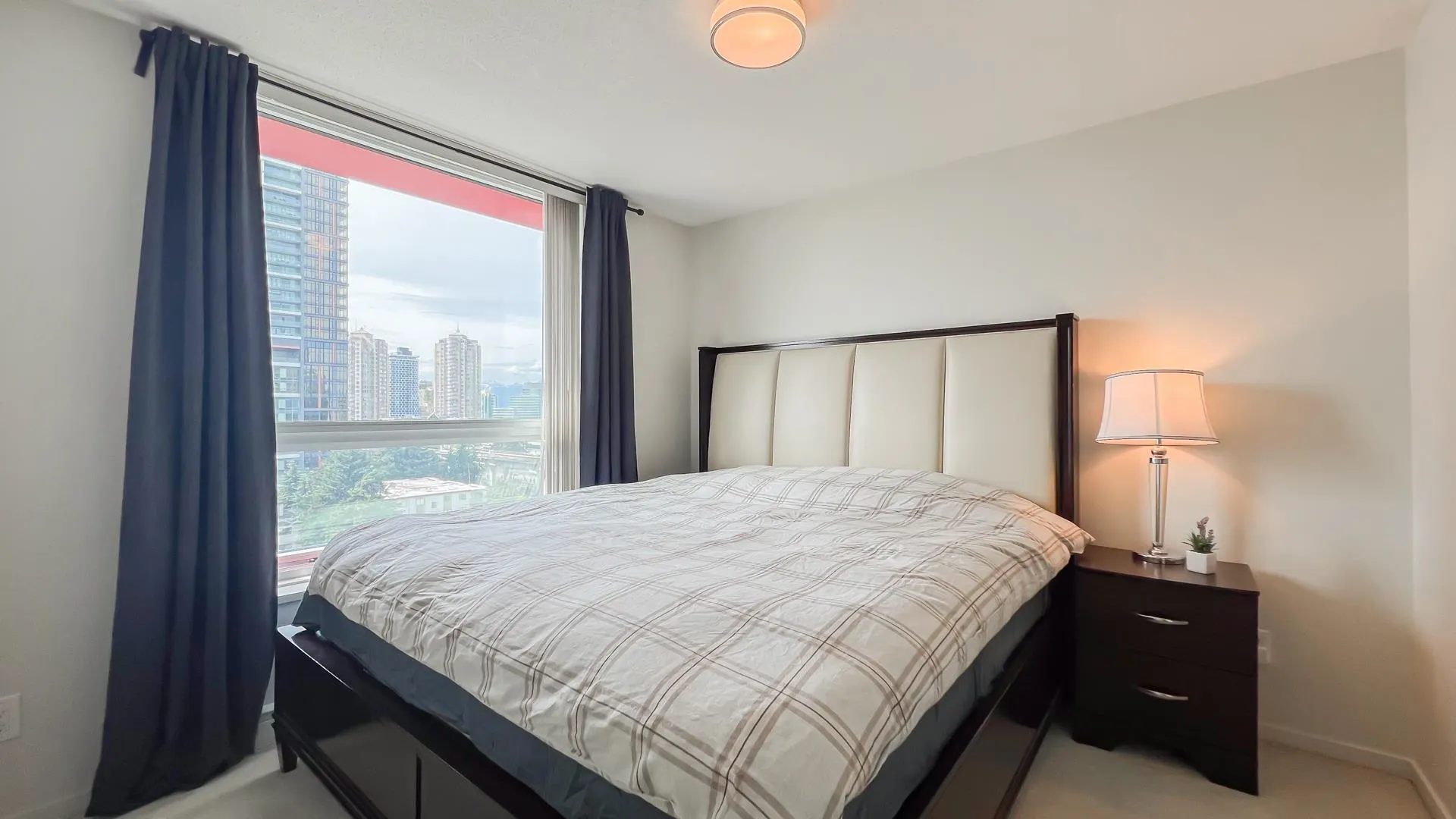 1105 6658 Dow Avenue