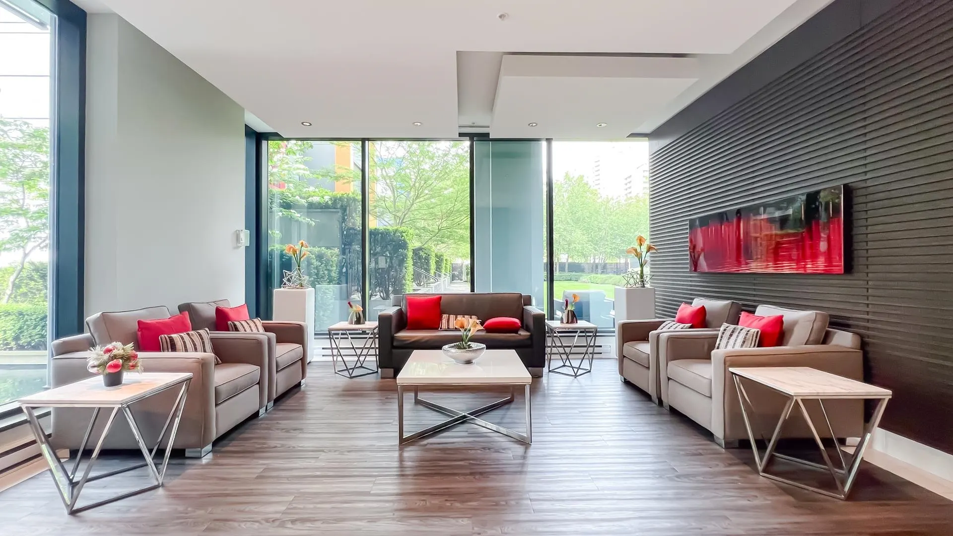 1105 6658 Dow Avenue