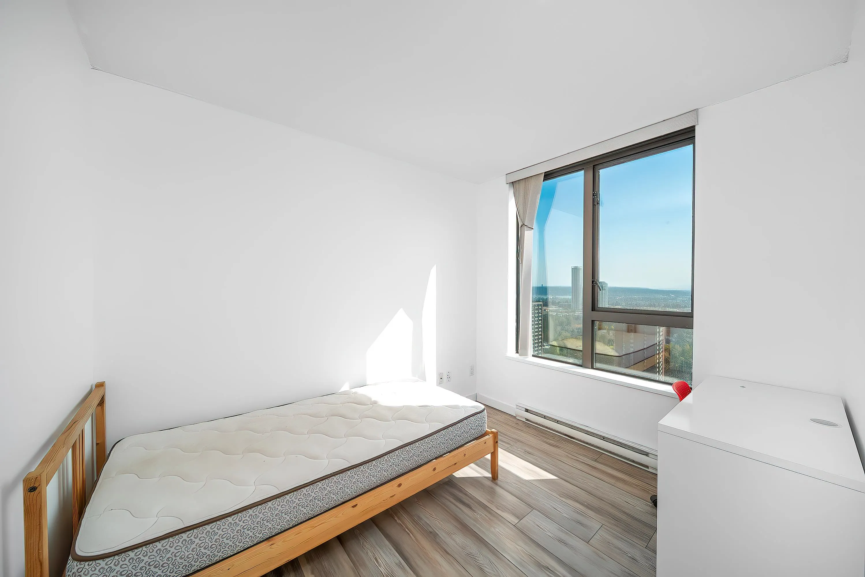 2307 7063 Hall Avenue