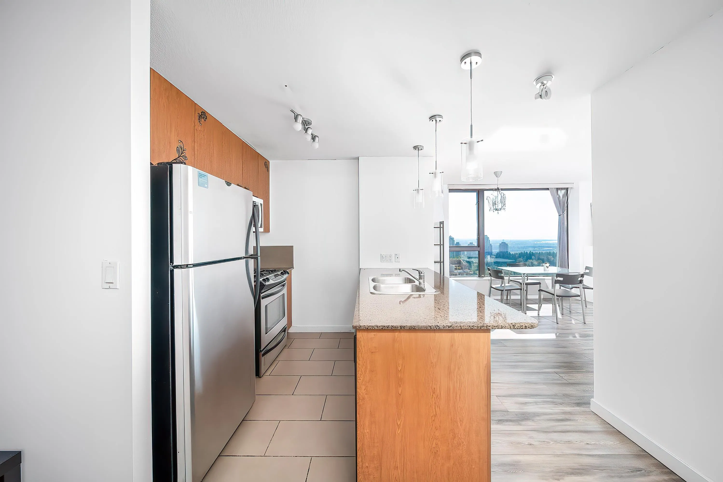 2307 7063 Hall Avenue