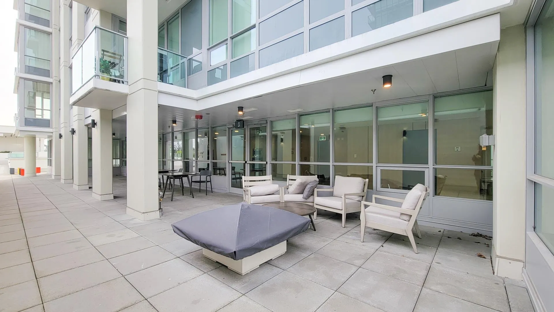 1302 1632 Lions Gate Lane