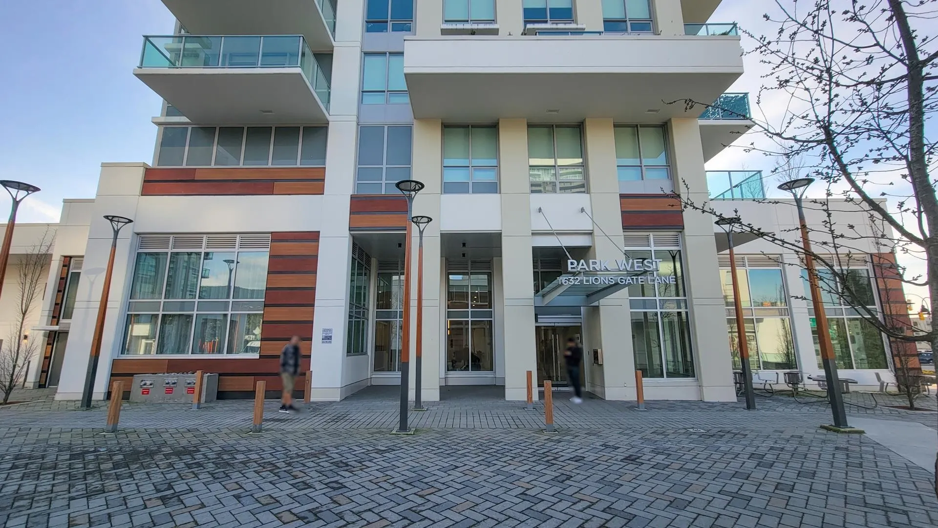 1302 1632 Lions Gate Lane