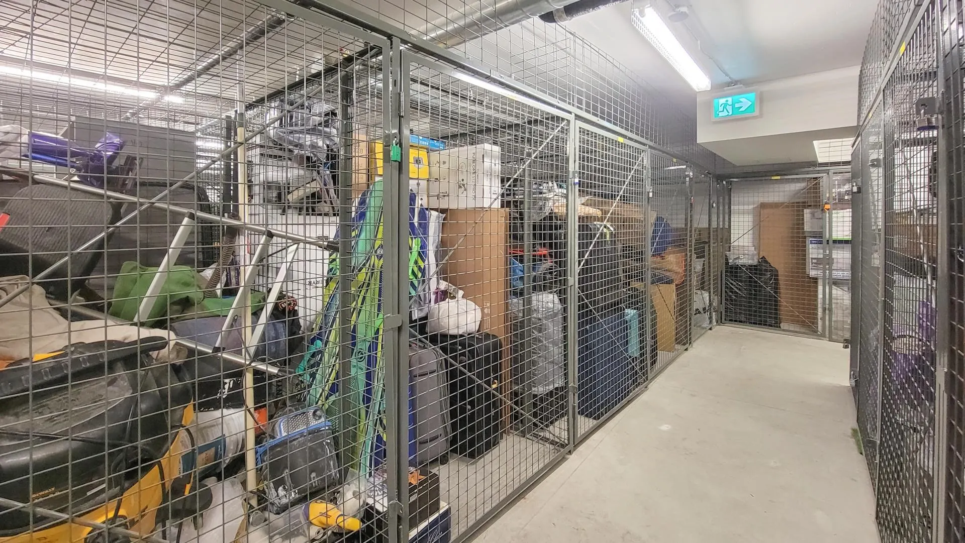 1302 1632 Lions Gate Lane