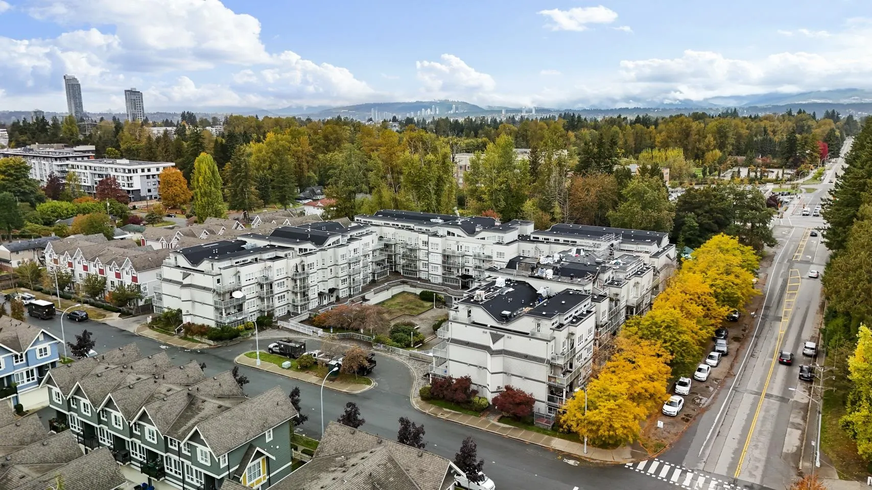 305 14355 103 Avenue