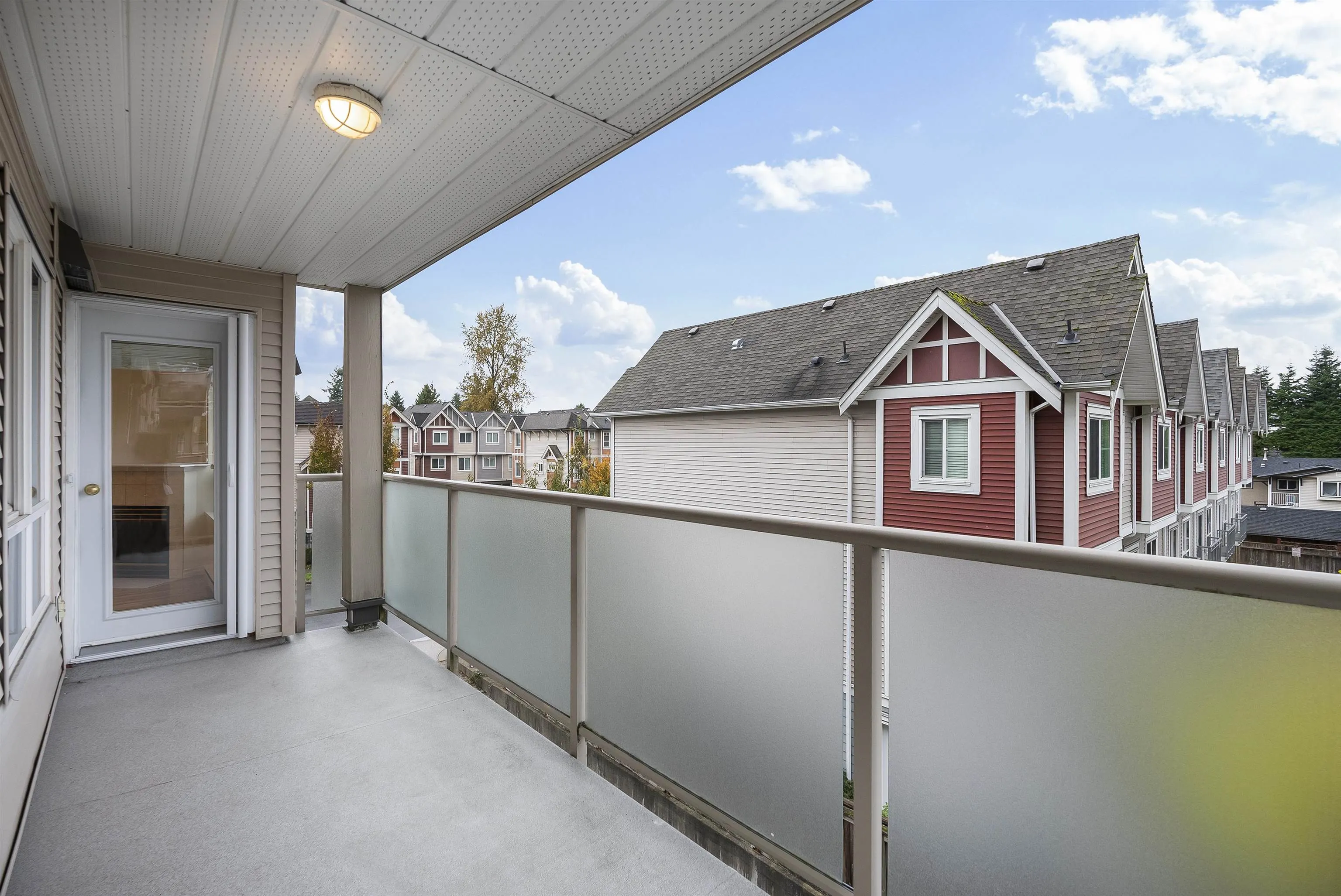 305 14355 103 Avenue