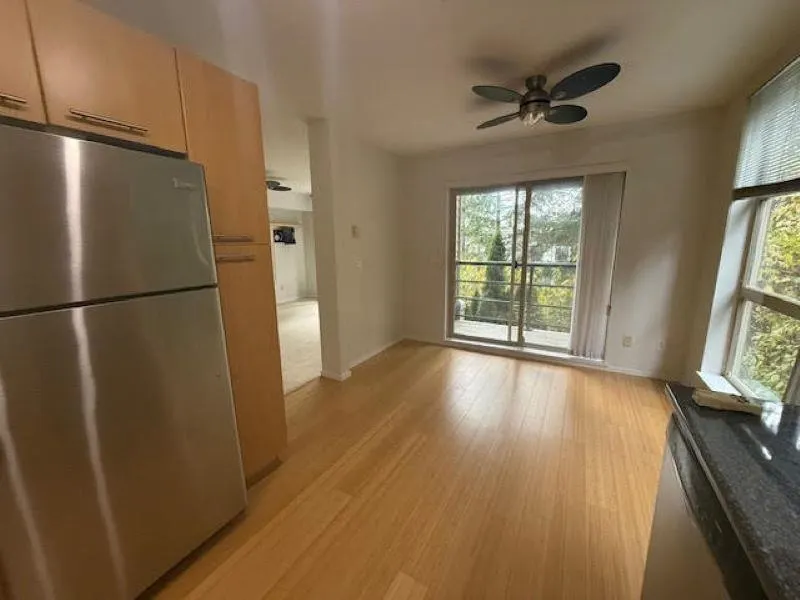 404 9339 University Crescent