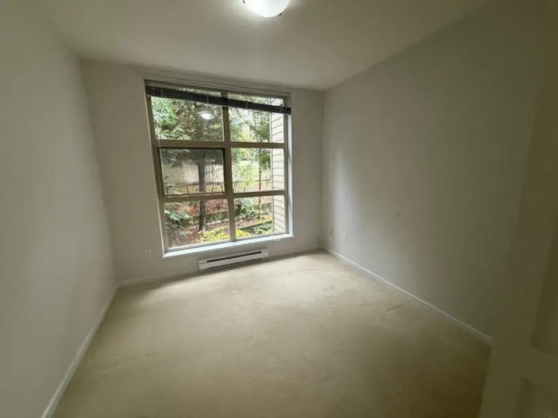 404 9339 University Crescent