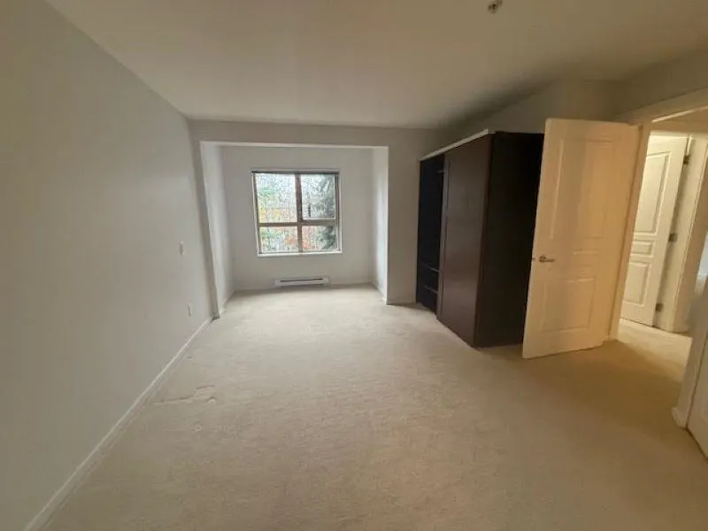 404 9339 University Crescent