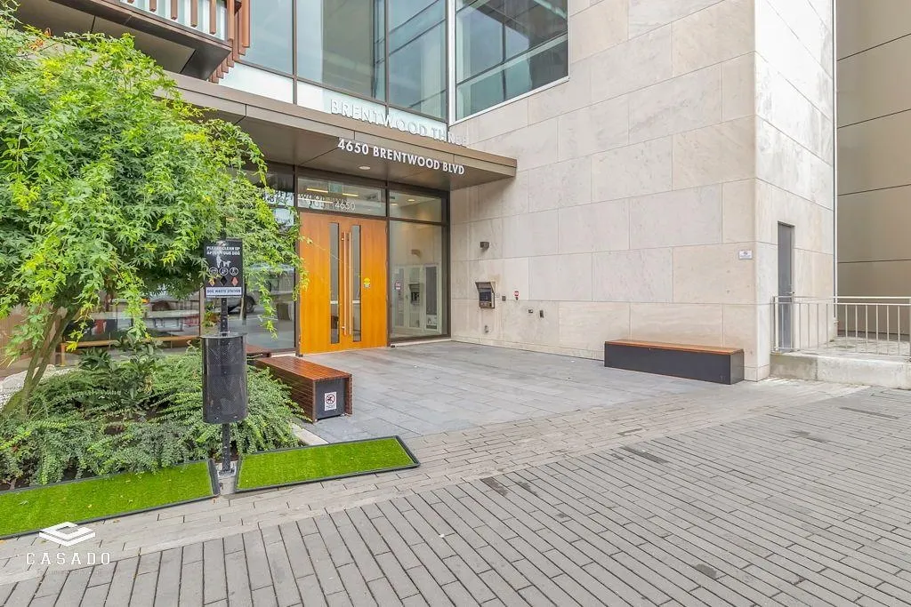 3110 4650 Brentwood Boulevard