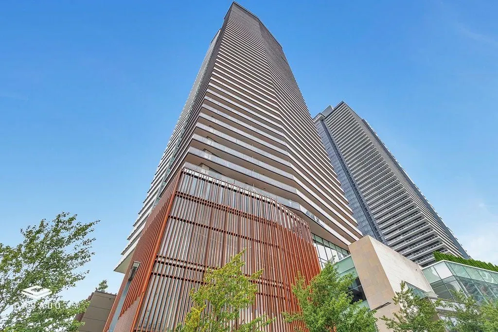 3110 4650 Brentwood Boulevard