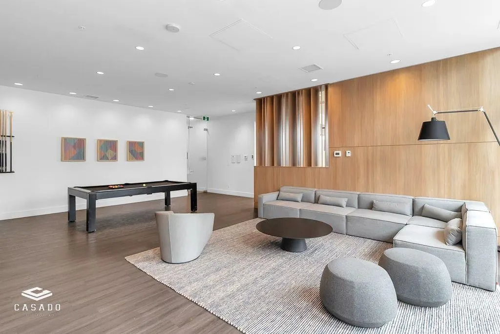 3110 4650 Brentwood Boulevard