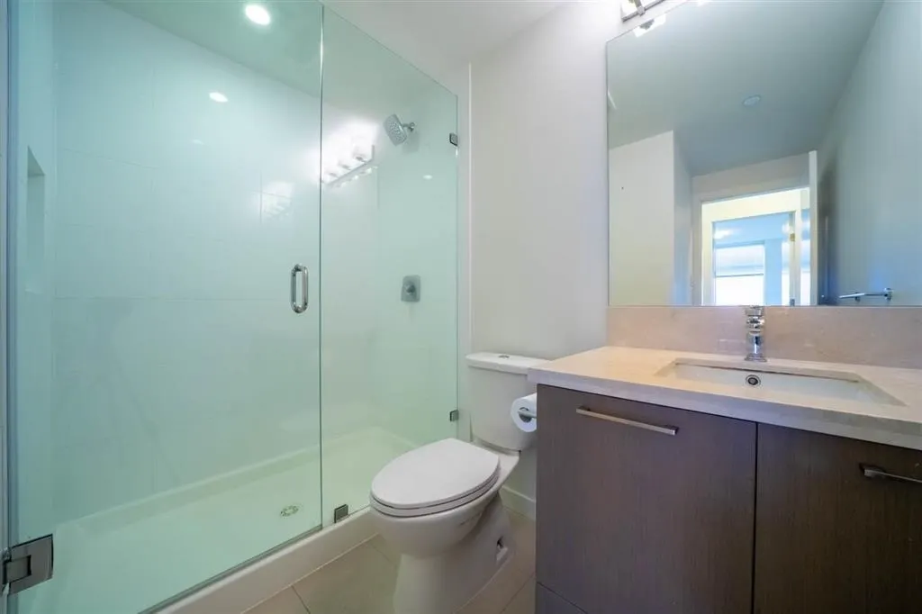 1905 3080 Lincoln Avenue