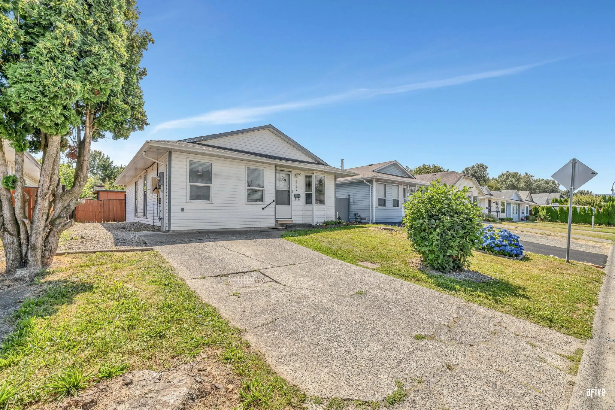 45466 Meadowbrook Drive