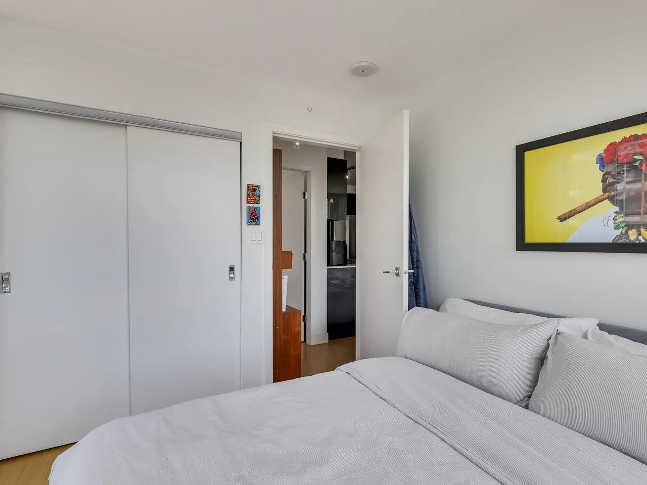 912 1325 Rolston Street