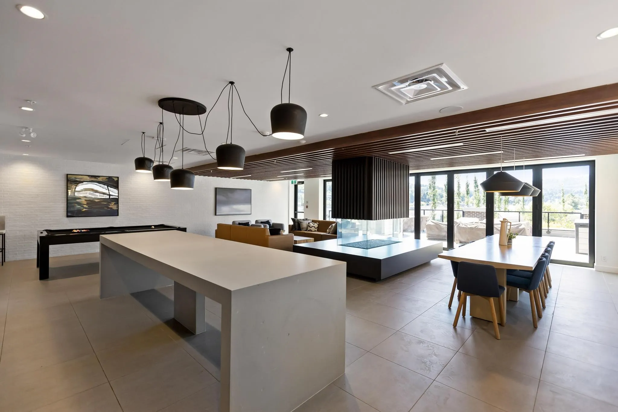 619 55 Klahanie Drive