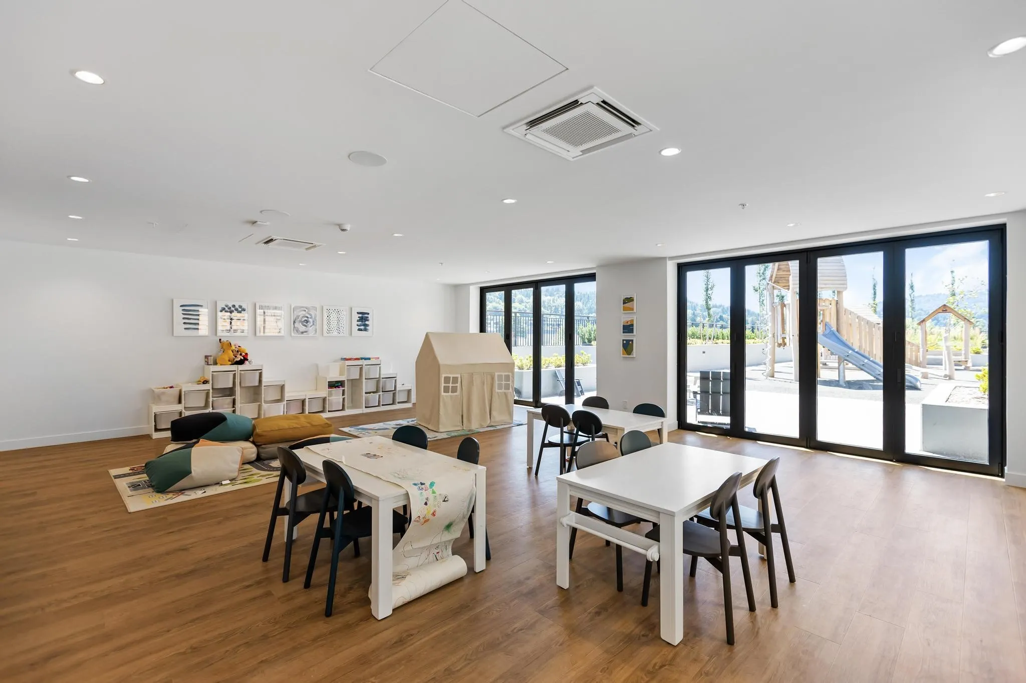 619 55 Klahanie Drive