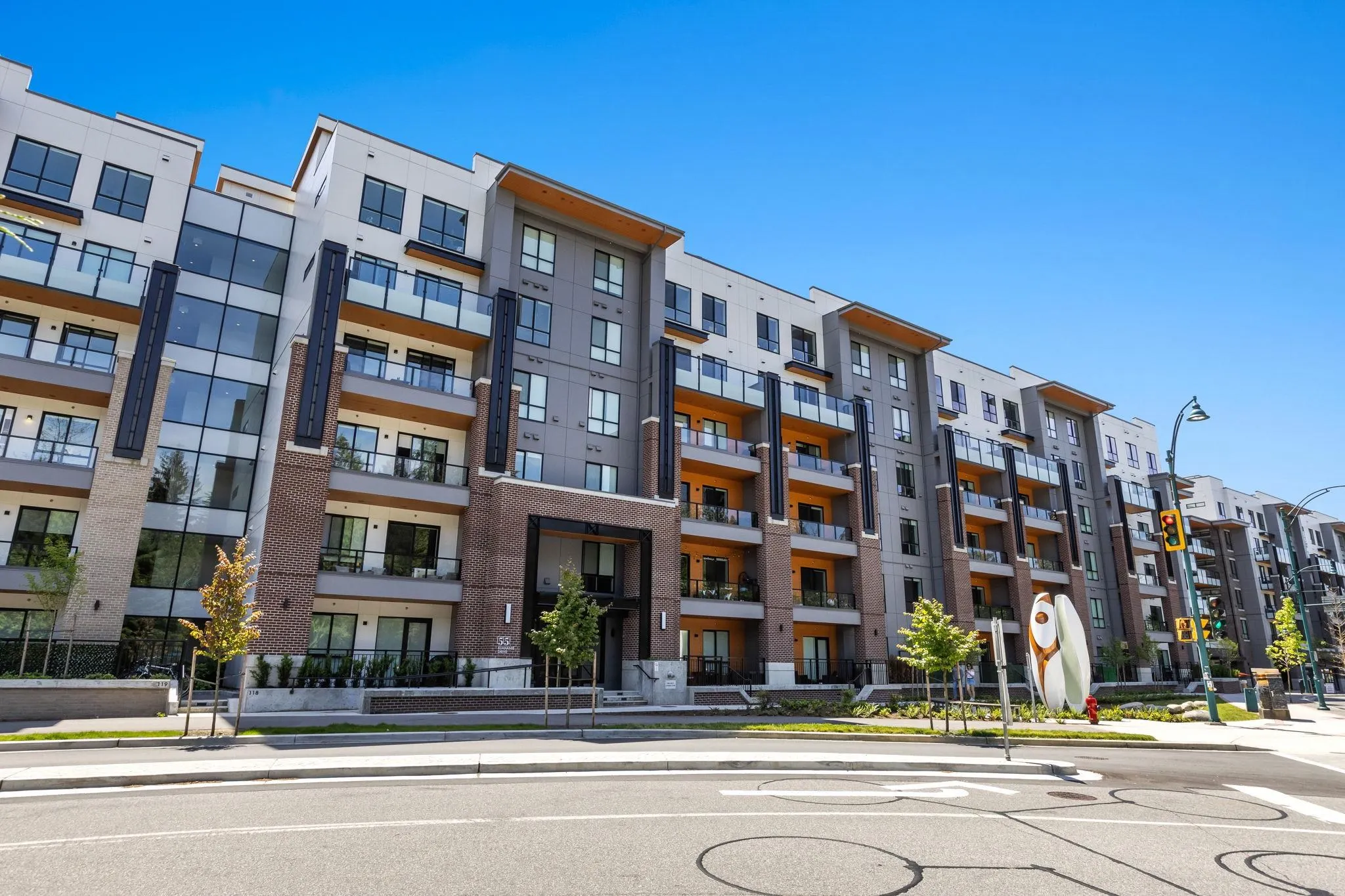 619 55 Klahanie Drive