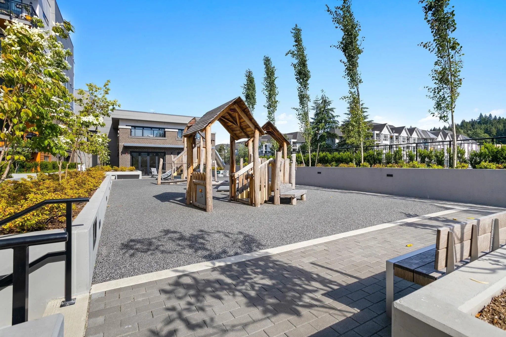 619 55 Klahanie Drive