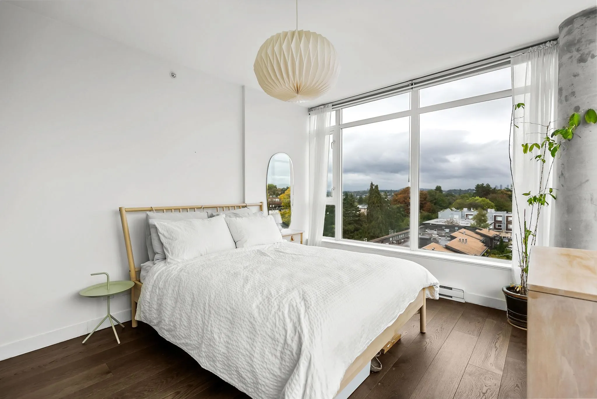 709 2321 Scotia Street