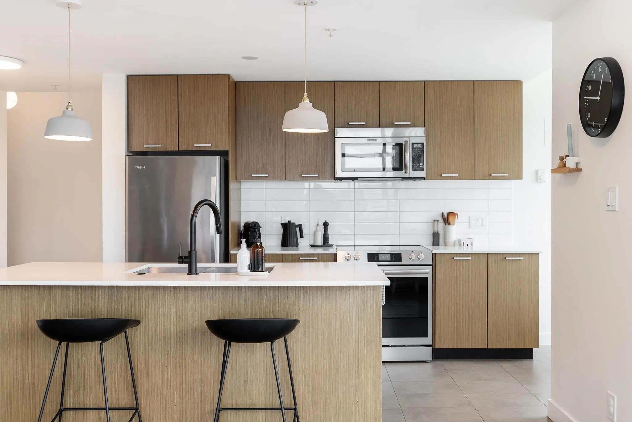 709 2321 Scotia Street