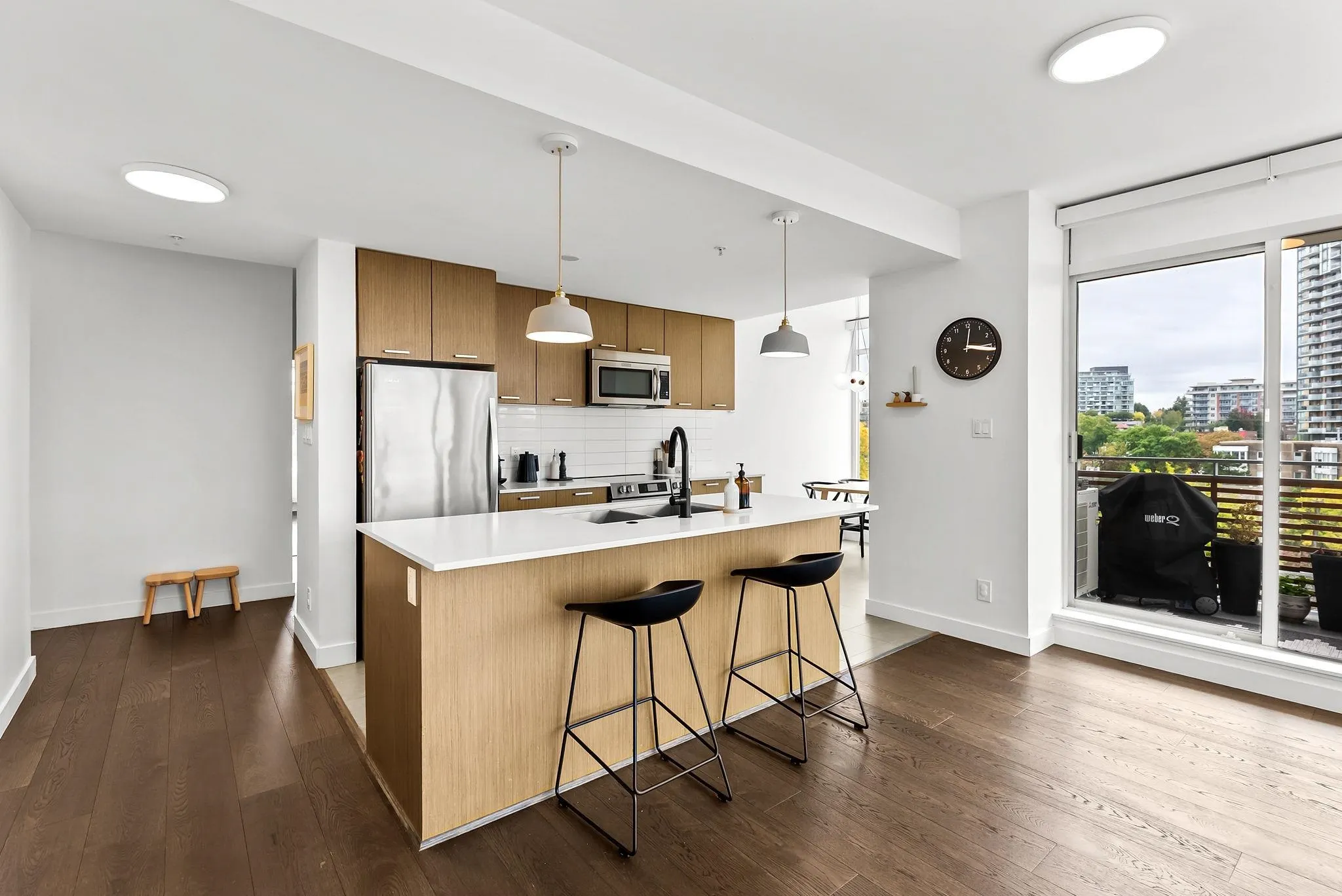 709 2321 Scotia Street