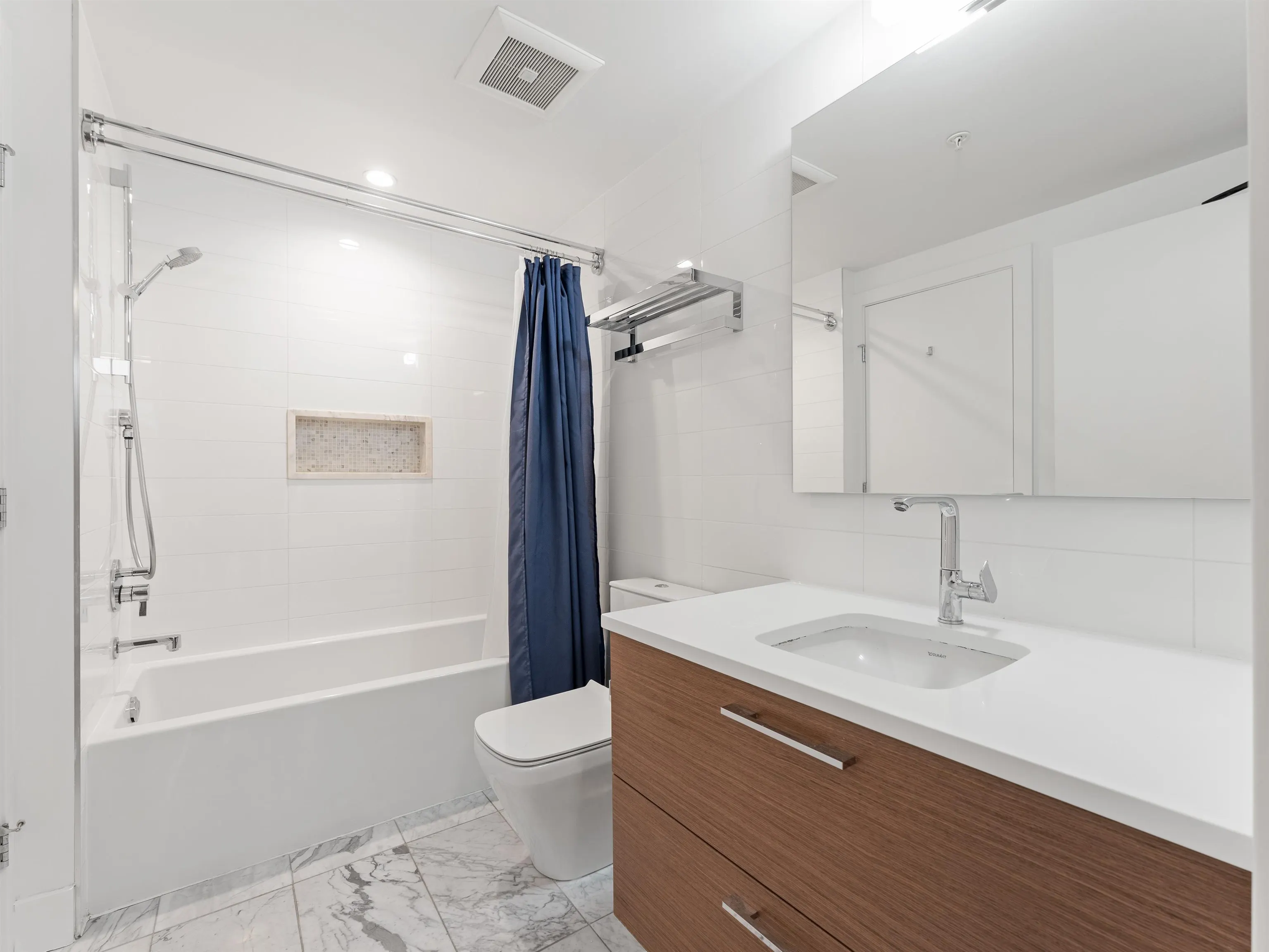 1303 4360 Beresford Street